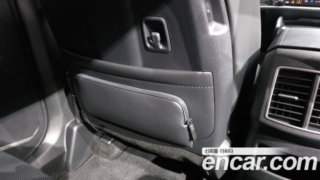 Kia Sportage (V) Gasoline 1.6 Turbo 2WD Signature Gravity 2023 — фото 28