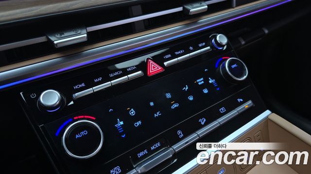 Hyundai Santa Fe (MX5) Gasoline 2.5T 2WD Calligraphy 2024 — фото 18