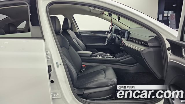 Kia K5 (III) 2.0 Prestige 2025 — фото 11