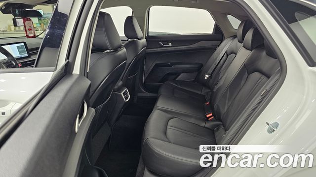 Kia K5 (III) 2.0 Prestige 2025 — фото 12