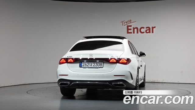 Mercedes-Benz E-Class (W214) E300 4MATIC AMG Line 2025 — фото 4