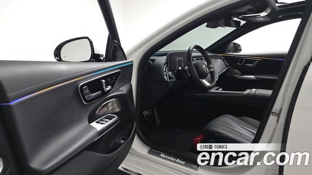 Mercedes-Benz E-Class (W214) E300 4MATIC AMG Line 2025 — фото 10