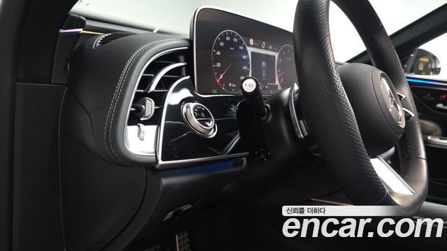 Mercedes-Benz E-Class (W214) E300 4MATIC AMG Line 2025 — фото 35