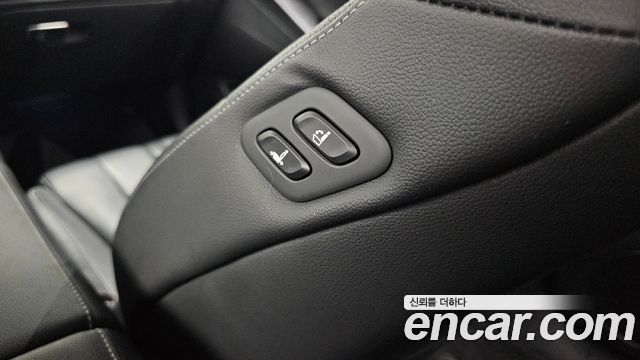 Genesis G80 (RG3) Gasoline 3.5 Turbo 2WD 2022 — фото 32