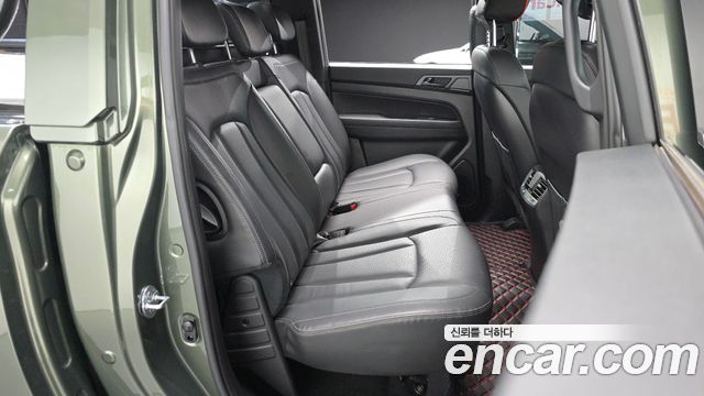 KG Mobility (SsangYong) Rexton Sports Khan Diesel 2.2 2WD Prestige 2021 — фото 11