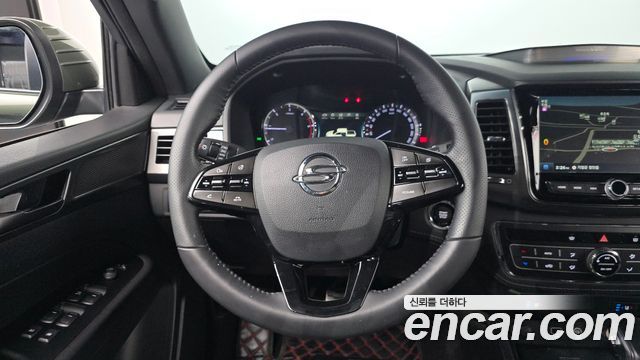 KG Mobility (SsangYong) Rexton Sports Khan Diesel 2.2 2WD Prestige 2021 — фото 13