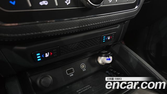 KG Mobility (SsangYong) Rexton Sports Khan Diesel 2.2 2WD Prestige 2021 — фото 17