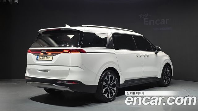 Kia Carnival (IV) Gasoline 9-Seater Signature 2022 — фото 2