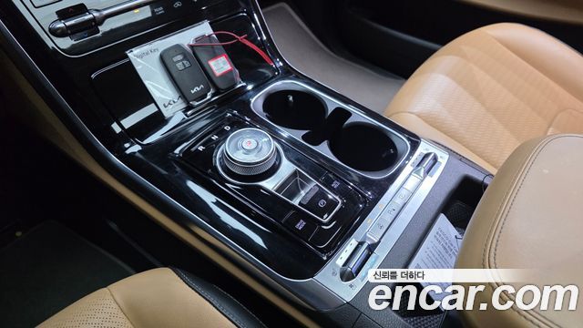 Kia Carnival (IV) Gasoline 9-Seater Signature 2022 — фото 9
