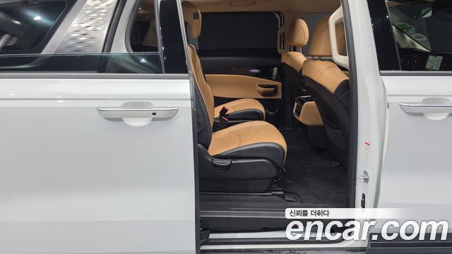 Kia Carnival (IV) Gasoline 9-Seater Signature 2022 — фото 12