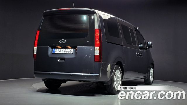 Hyundai Staria Cargo 5-Seater Modern 2022 — фото 2