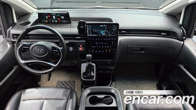 Hyundai Staria Cargo 5-Seater Modern 2022 — фото 7