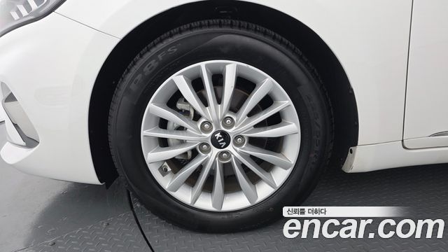 Kia K7 Premier 2.5 GDI Prestige 2020 — фото 5