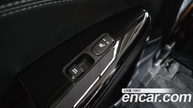 Kia K7 Premier 2.5 GDI Prestige 2020 — фото 17