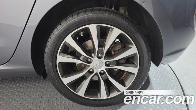 Hyundai i30 (PD) 1.4 Turbo Premium 2020 — фото 21