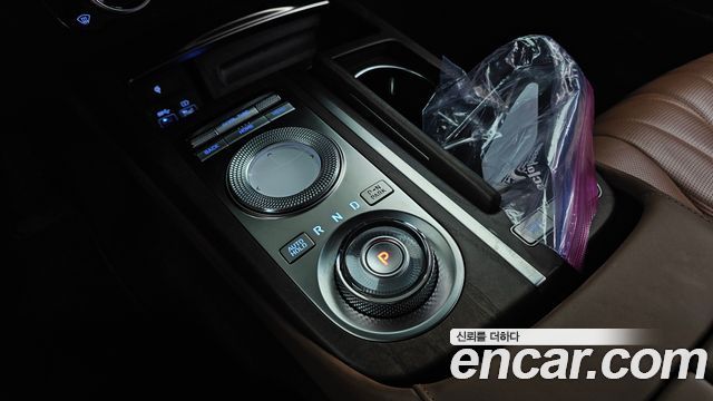 Genesis Electrified G80 (RG3) e-AWD 2022 — фото 9