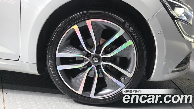 Renault Korea SM6 1.6 TCe RE 2016 — фото 21