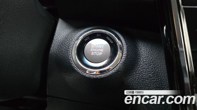 KG Mobility (SsangYong) Very New Tivoli Gasoline 1.5 2WD V3 2022 — фото 19