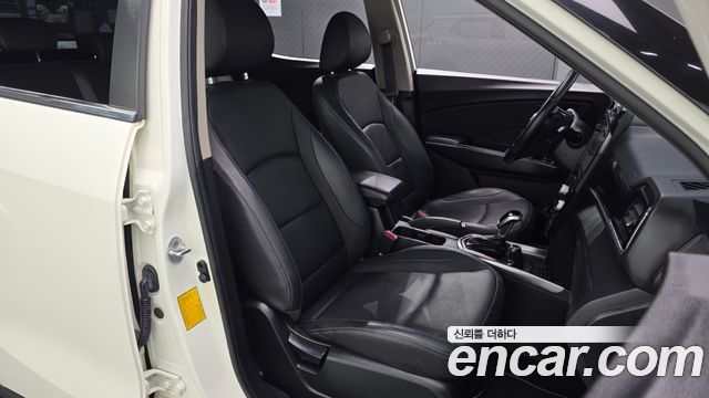 KG Mobility (SsangYong) Very New Tivoli Gasoline 1.5 2WD V3 2022 — фото 26