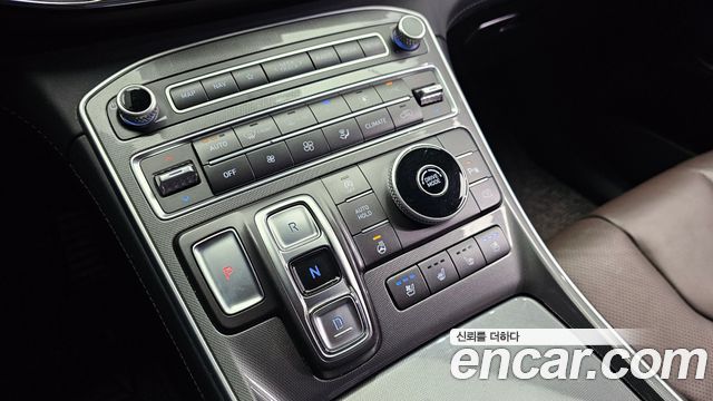 Hyundai Santa Fe Diesel 2.2 2WD Prestige 2021 — фото 9