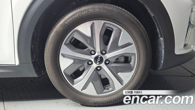 Kia Niro EV Noblesse 2022 — фото 27
