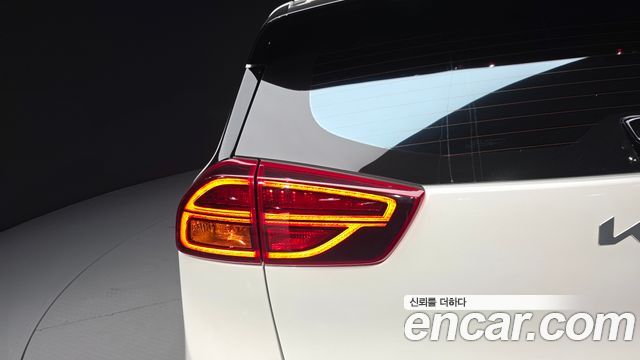 Kia Niro EV Noblesse 2022 — фото 29