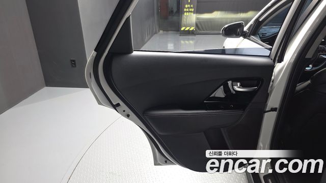 Kia Niro EV Noblesse 2022 — фото 31