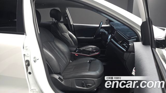 Kia Niro EV Noblesse 2022 — фото 32
