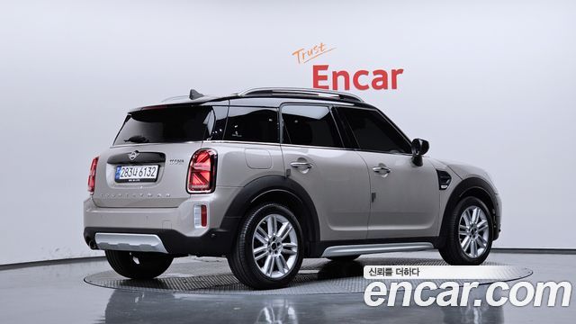 MINI Cooper Countryman Classic 2nd 2023 — фото 2