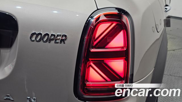 MINI Cooper Countryman Classic 2nd 2023 — фото 23
