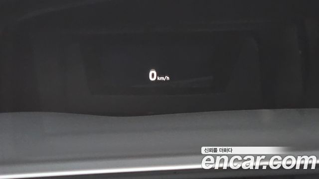 Genesis G80 3.3 GDI AWD Premium Luxury 2017 — фото 12