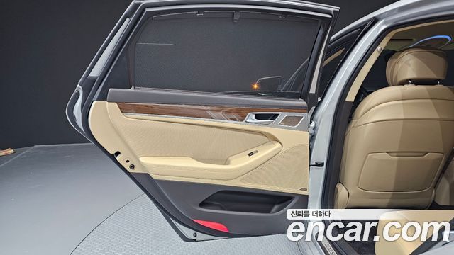 Genesis G80 3.3 GDI AWD Premium Luxury 2017 — фото 25