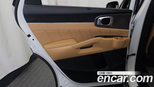Kia Sorento (IV) HEV 1.6 4WD Signature 2021 — фото 25