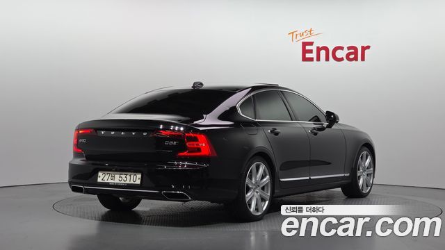 Volvo S90 D5 AWD Inscription 2018 — фото 2