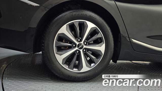 Kia K8 Hybrid Noblesse 2022 — фото 5