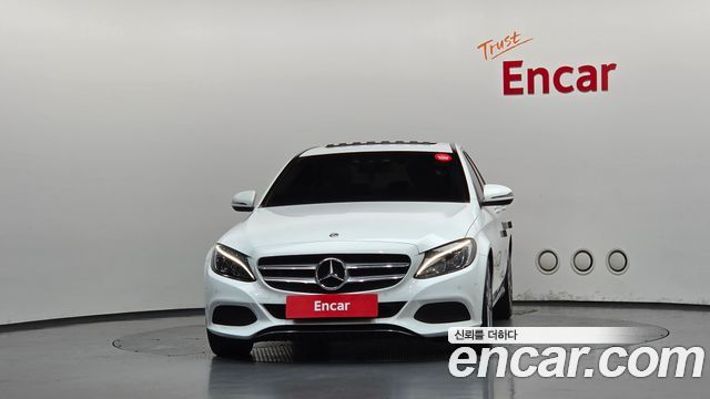 Mercedes-Benz C-Class (W205) C220 d Avantgarde 2018 — фото 3