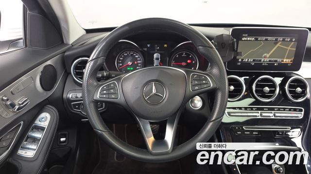 Mercedes-Benz C-Class (W205) C220 d Avantgarde 2018 — фото 12