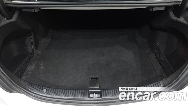 Mercedes-Benz C-Class (W205) C220 d Avantgarde 2018 — фото 18