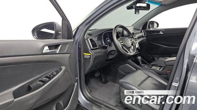 Hyundai Tucson Diesel 2.0 2WD Premium 2019 — фото 10