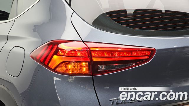 Hyundai Tucson Diesel 2.0 2WD Premium 2019 — фото 23