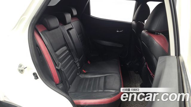 KG Mobility (SsangYong) Tivoli Air 1.5 A3 2WD 2022 — фото 11