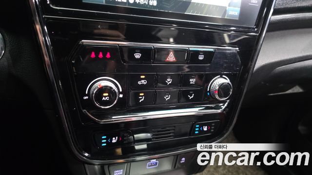 KG Mobility (SsangYong) Tivoli Air 1.5 A3 2WD 2022 — фото 19