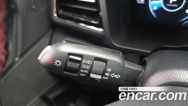 KG Mobility (SsangYong) Tivoli Air 1.5 A3 2WD 2022 — фото 27