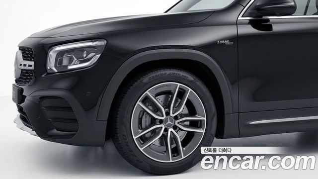 Mercedes-Benz GLB-Class (X247) AMG GLB35 4MATIC 2025 — фото 5