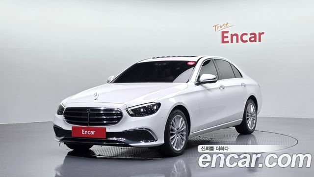 Mercedes-Benz E-Class (W213) E250 Exclusive 2022 — фото 1