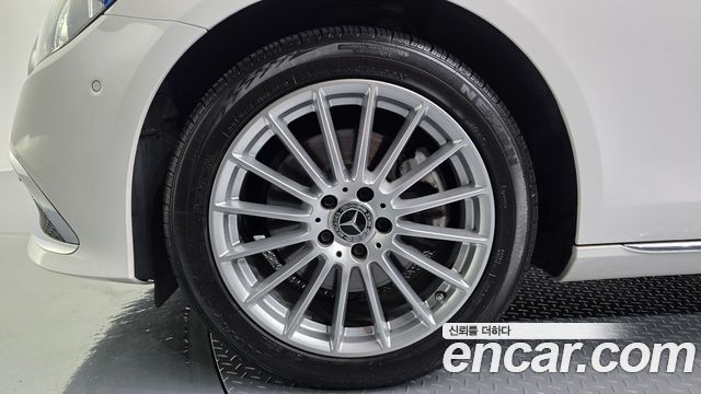 Mercedes-Benz E-Class (W213) E250 Exclusive 2022 — фото 5