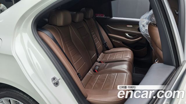 Mercedes-Benz E-Class (W213) E250 Exclusive 2022 — фото 11