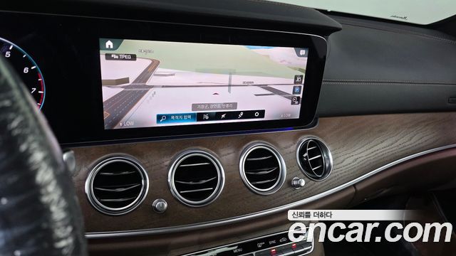Mercedes-Benz E-Class (W213) E250 Exclusive 2022 — фото 14