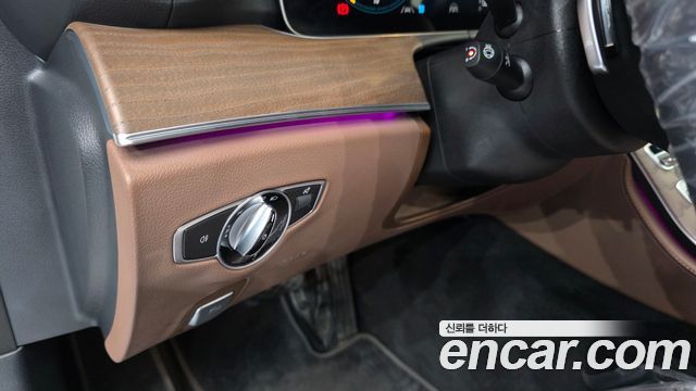 Mercedes-Benz E-Class (W213) E250 Exclusive 2022 — фото 18