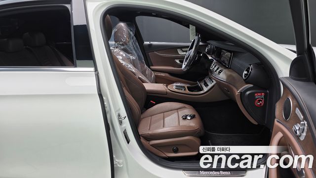 Mercedes-Benz E-Class (W213) E250 Exclusive 2022 — фото 26